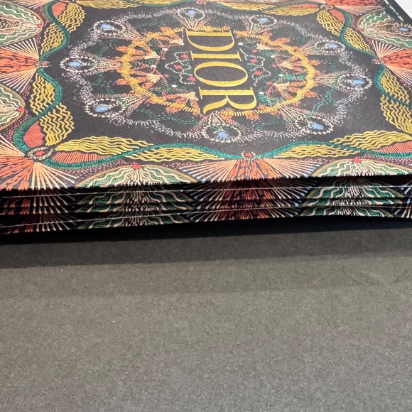 Set of five (5) Dior Holiday Luminere 2020 Gift bags, Unused - Picture 8 of 10